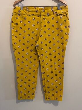 Old Navy Yellow Floral‎ Pixie Ankle Pants